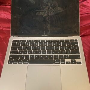 Mackbook m1